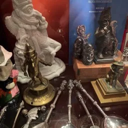 Fotografía de bronces y platería de Punch & Judy.