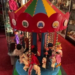 Fotografía de un carrusel de Marionetas Pelham.